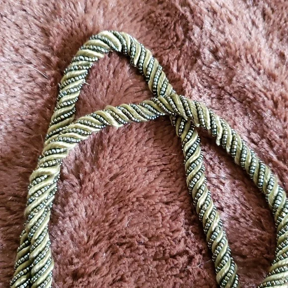 SOLD - Eye-catching green beaded purse - Picture 3 of 5